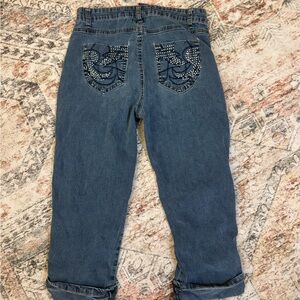 Jeanbay Embellished Capri Jeans Size 6 Rhinestone Back Pockets Cuffed Denim Y2K